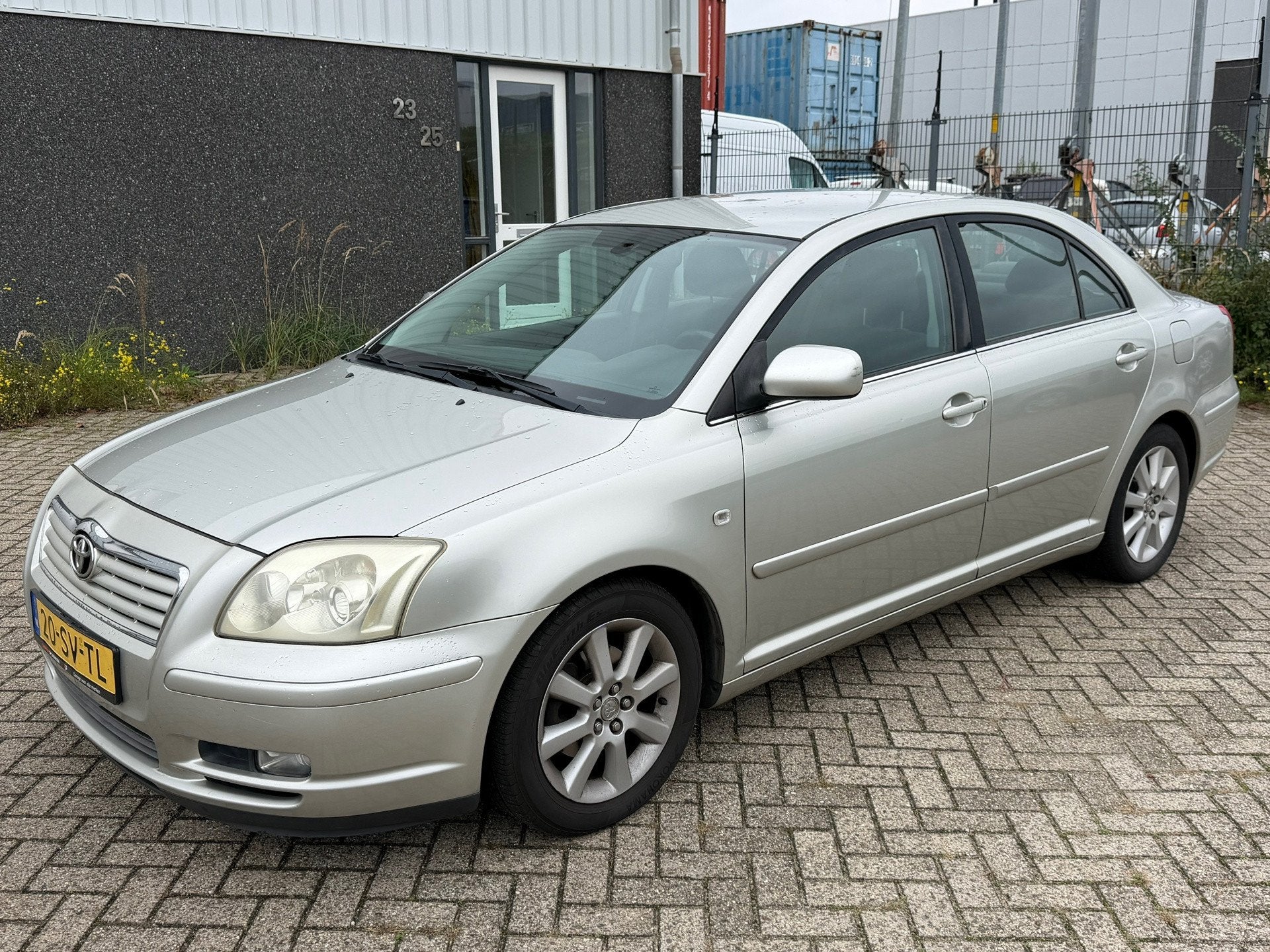 Toyota Avensis 1.8 VVTi Linea Luna 2006 CLIMA, Auto's, Voorwielaandrijving, 1794 cc, 4 cilinders, 129 pk