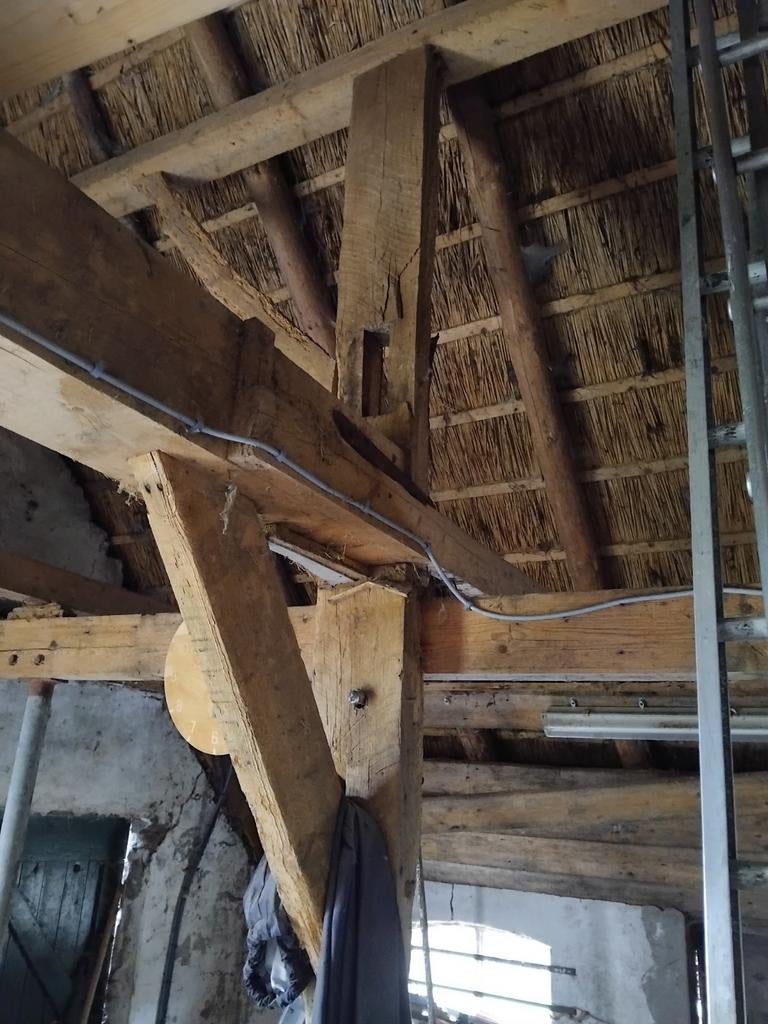Oude gebinten/spanten, Doe-het-zelf en Verbouw, Hout en Planken, Gebruikt, Minder dan 25 mm, Ophalen of Verzenden, Plank