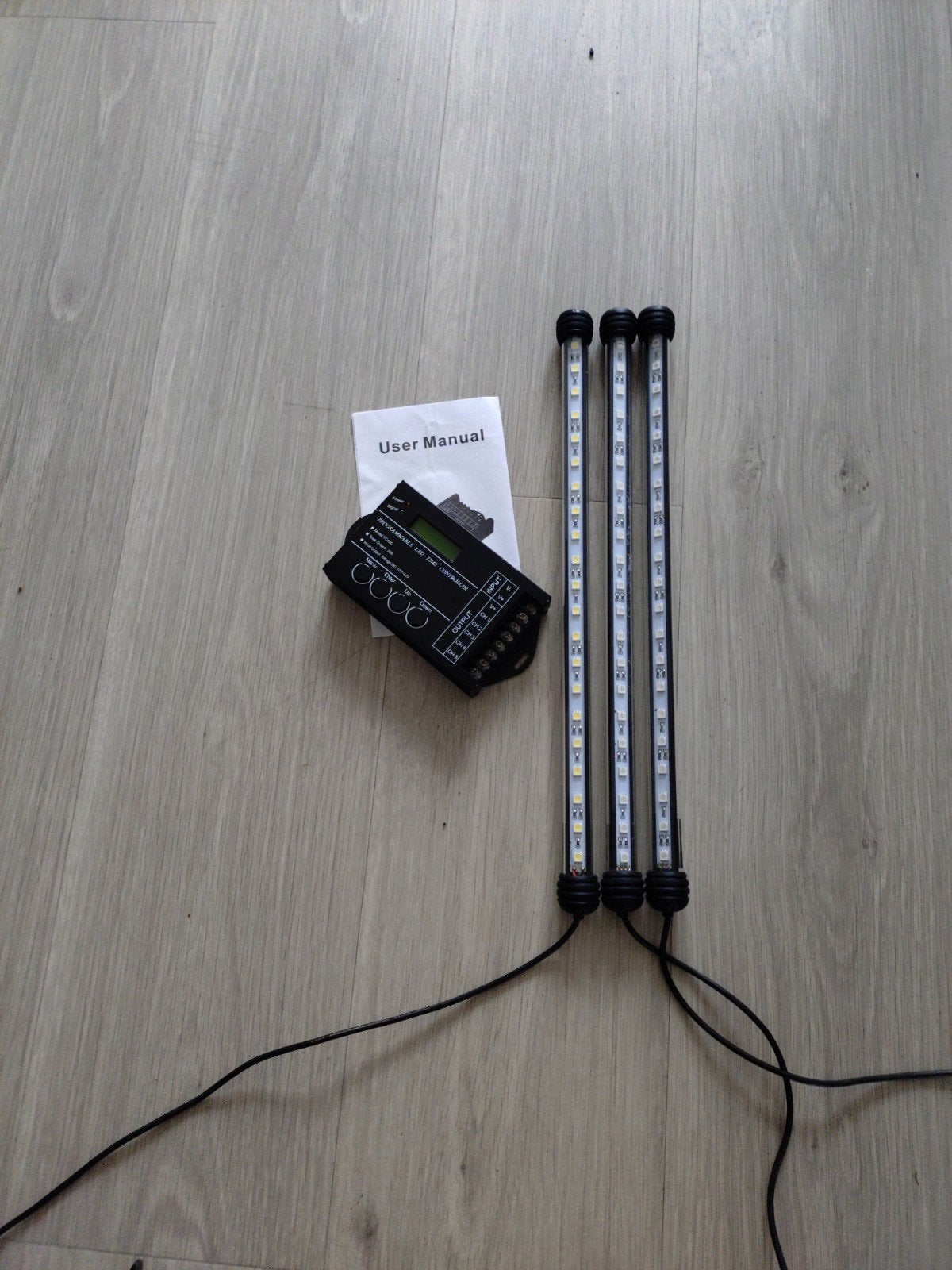 LED Controller TC420 met 2x RGB en 1x warm witte LEDbuis, Gebruikt, Verlichting of Verwarming, Overige merken, Ophalen of Verzenden