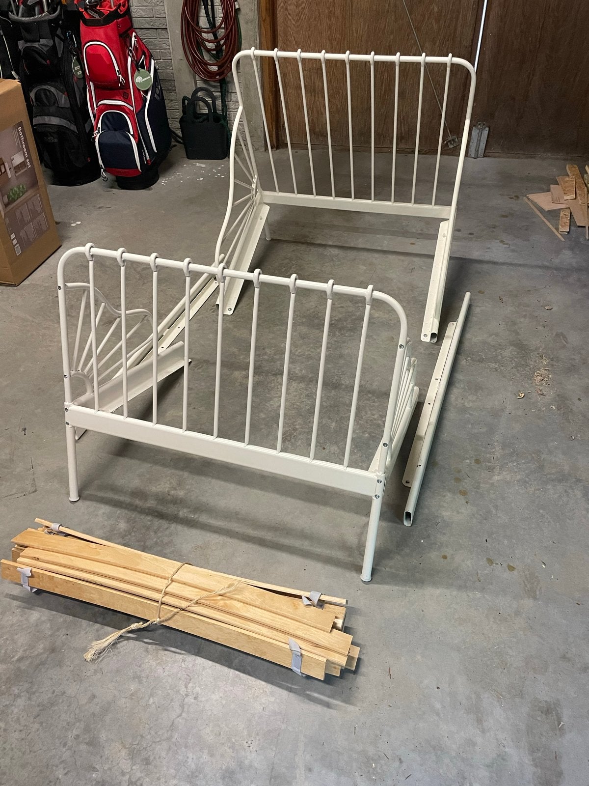IKEA Minnen uitschuifbaar bed wit met lattenbodem  80x200 cm, Ophalen, Eenpersoons, Wit, Zo goed als nieuw