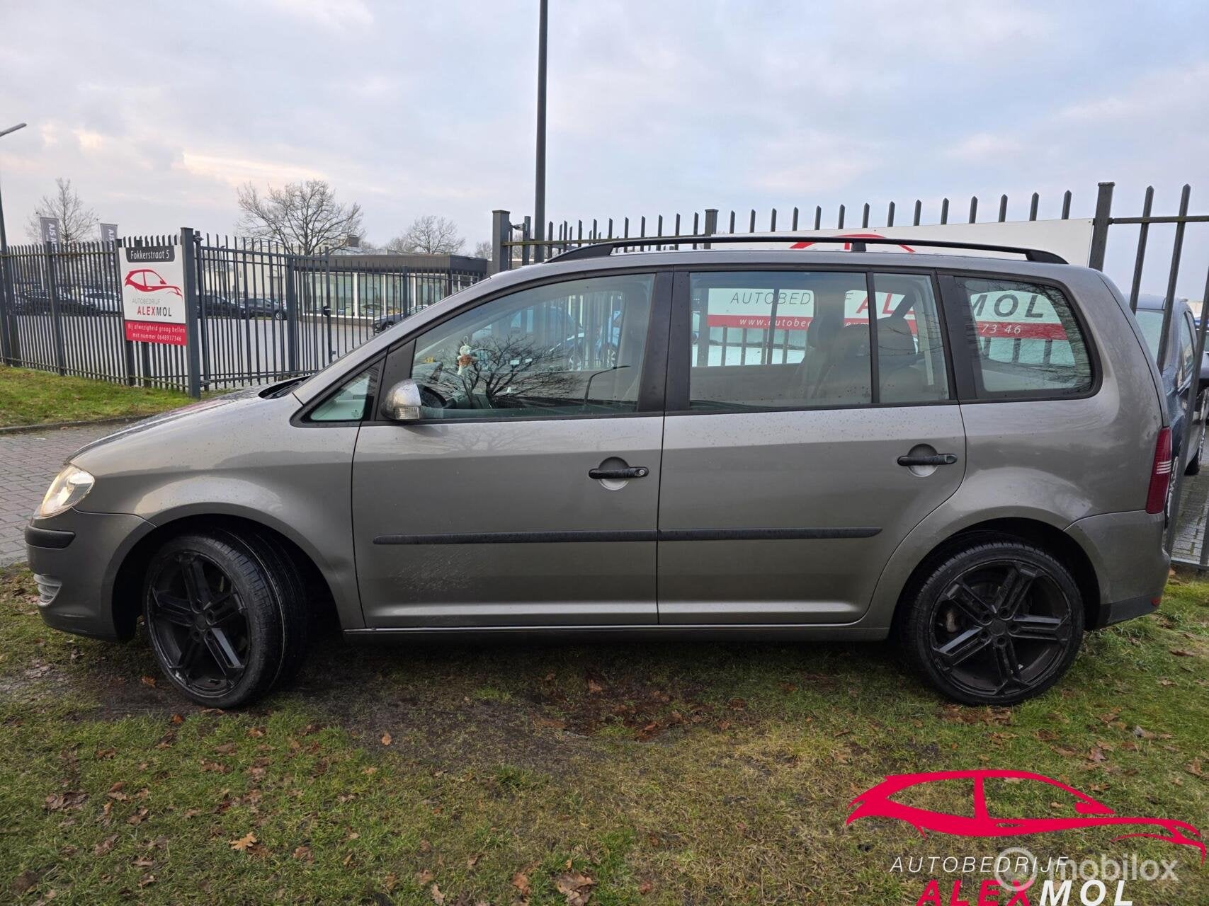 Volkswagen Touran 1.4 TSI Trendline Business, Auto's, Voorwielaandrijving, Gebruikt, Navigatiesysteem, 4 cilinders