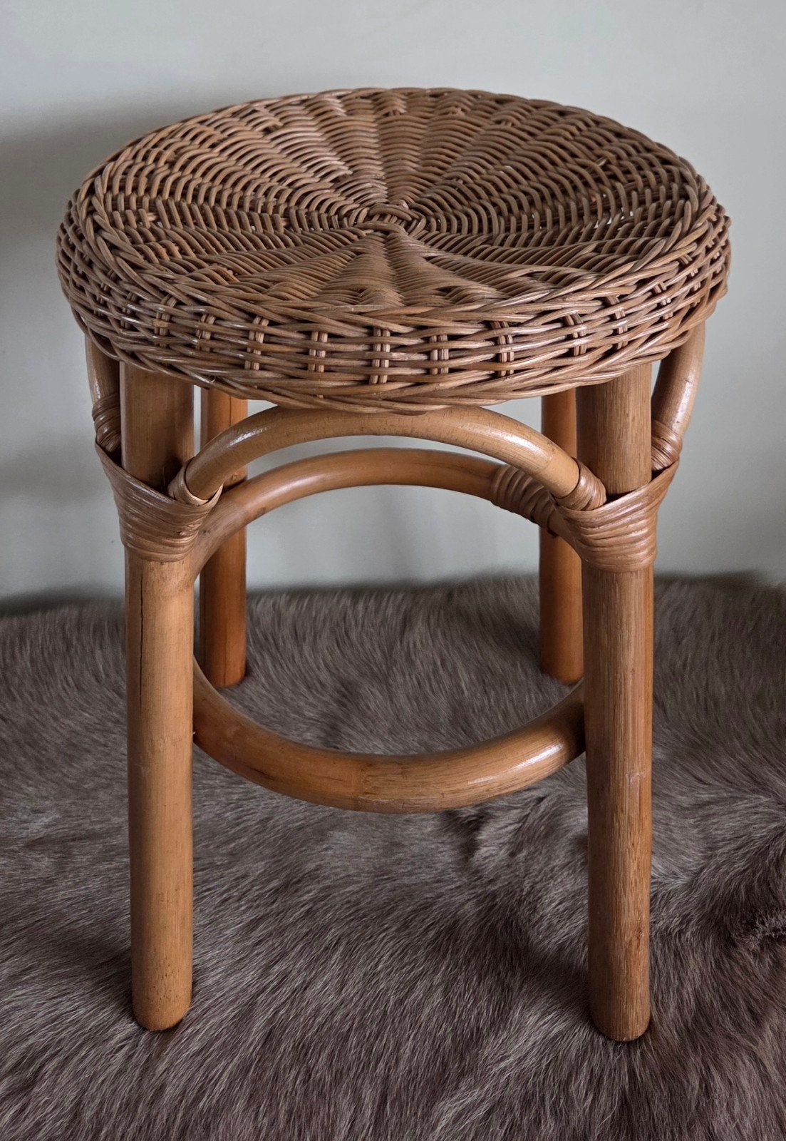 Vintage rotan krukje / bijzettafeltje - Boho & landelijk, Ophalen of Verzenden, Gebruikt