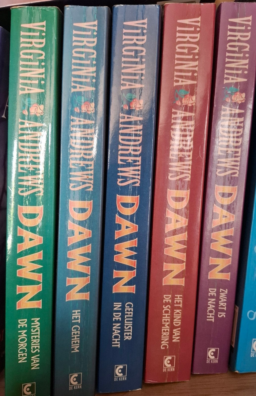 virginia andrews  dan serie, Boeken, Ophalen, Gelezen