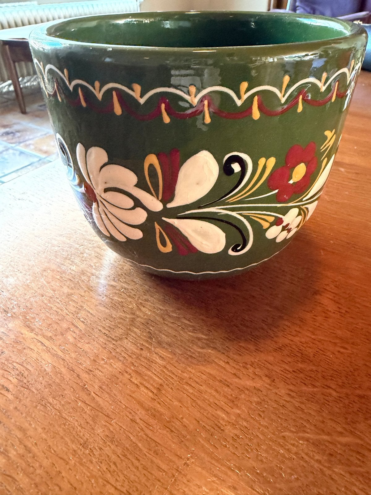 Decoratieve Groene Bloempot met Handgeschilderde Bloemen, Antiek en Kunst, Ophalen
