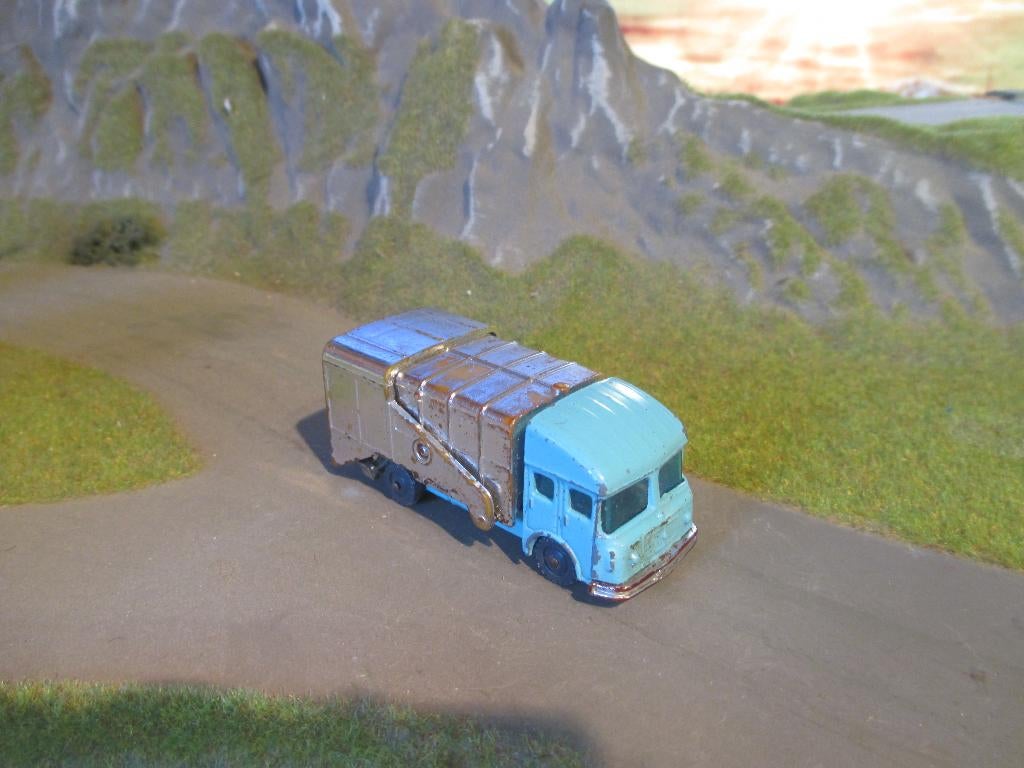 S&D Refuse Truck - Husky Models Nr.25 Vuilniswagen blauw #2, Ophalen of Verzenden, Gebruikt, Auto