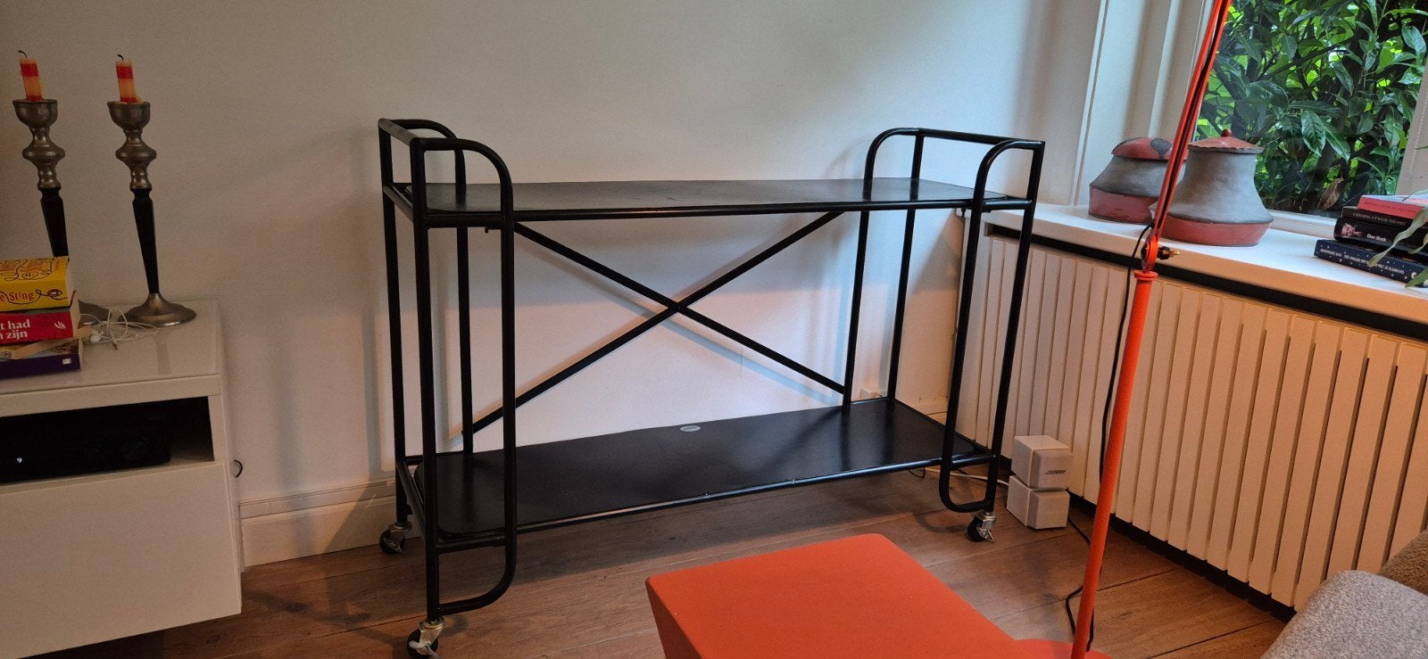 sidetable metaal zwart, Ophalen, 100 tot 150 cm, Metaal, 25 tot 50 cm