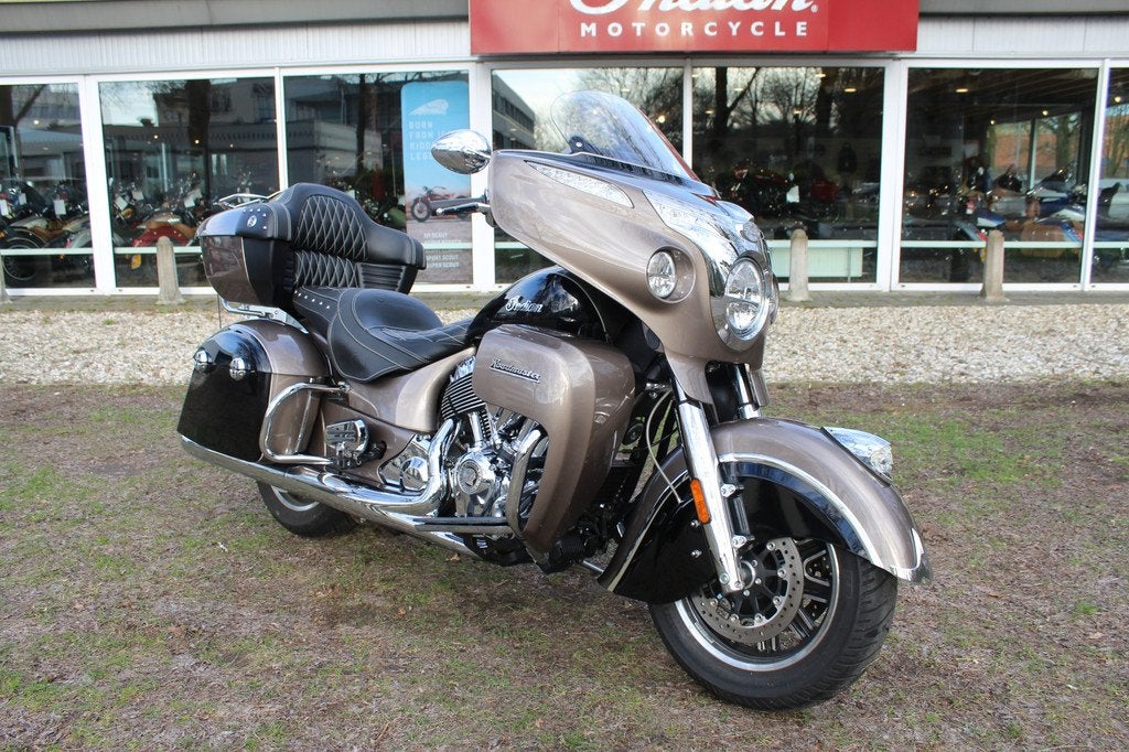 Indian Roadmaster, Bedrijf, Meer dan 35 kW, LED Verlichting, Indian