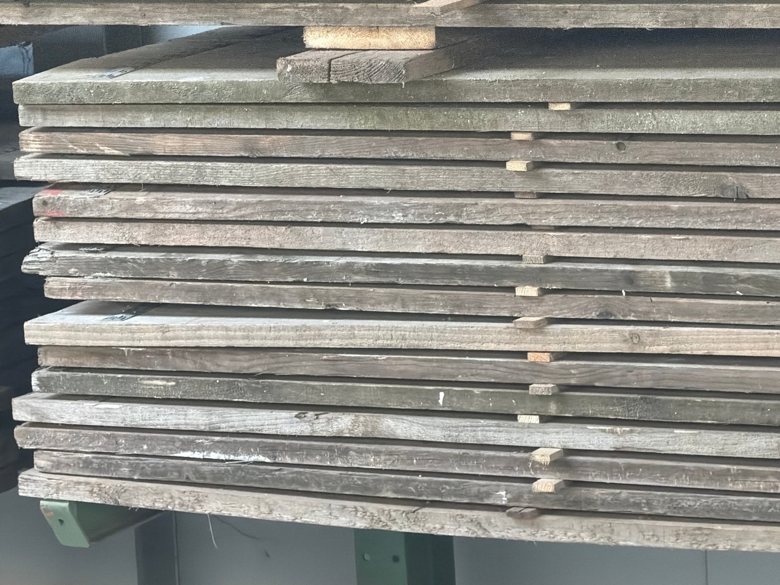 Gebruikte steigerplanken 5m1 met kramplaat, Doe-het-zelf en Verbouw, Hout en Planken, Ophalen, Gebruikt, 25 tot 50 mm, Plank