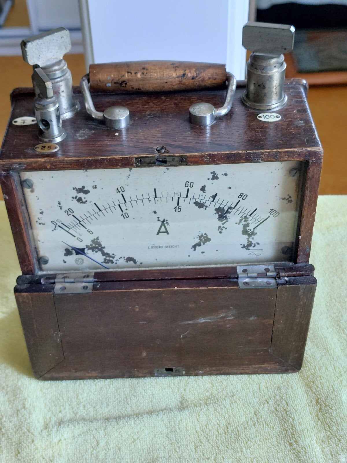 Antieke vintage Amperemeter in houten kast, Antiek en Kunst, Antiek | Gereedschap en Instrumenten, Ophalen