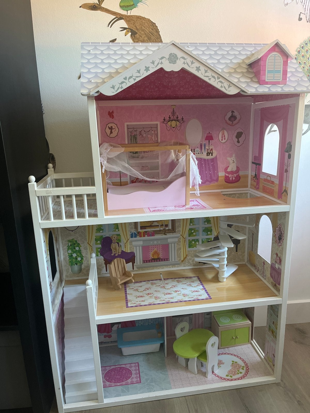 Poppenhuis bandit angels, Ophalen
