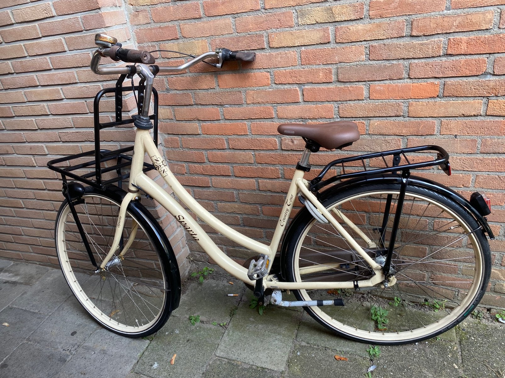 Een mooie omafiets met 3 versnellingen, Fietsen en Brommers, Ophalen of Verzenden, Zo goed als nieuw