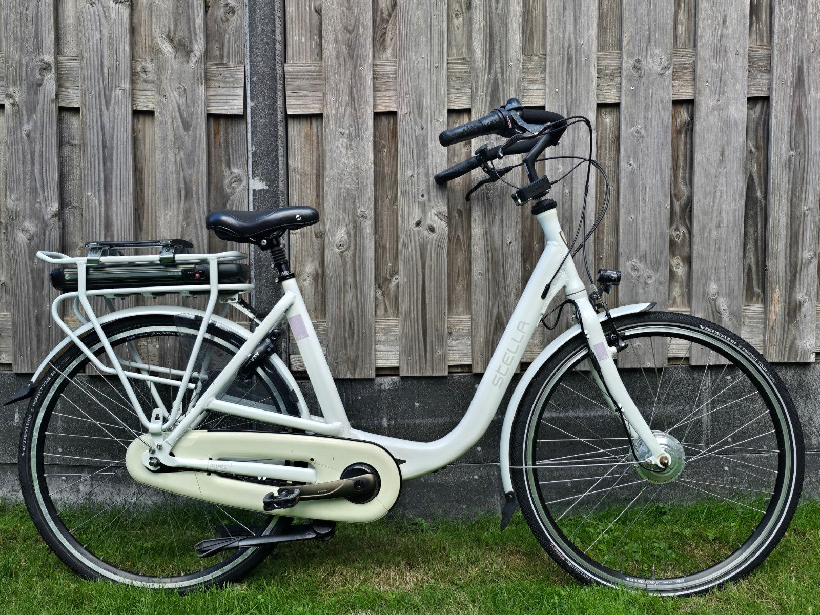 Stella Fiore Elektrische Moederfiets E-Bike Elektrischefiets, Fietsen en Brommers, 53 tot 56 cm, Versnellingen, Zo goed als nieuw