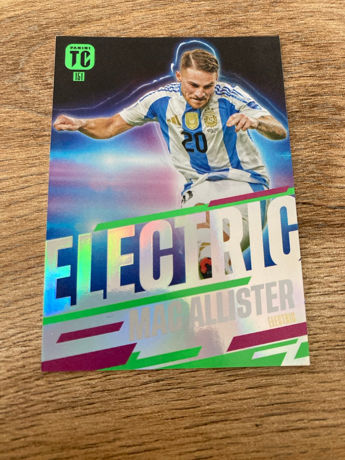 Panini FC 161 Electric Mac Allister Spelerskaart, Ophalen of Verzenden, Zo goed als nieuw, Buitenlandse clubs, Spelerskaart