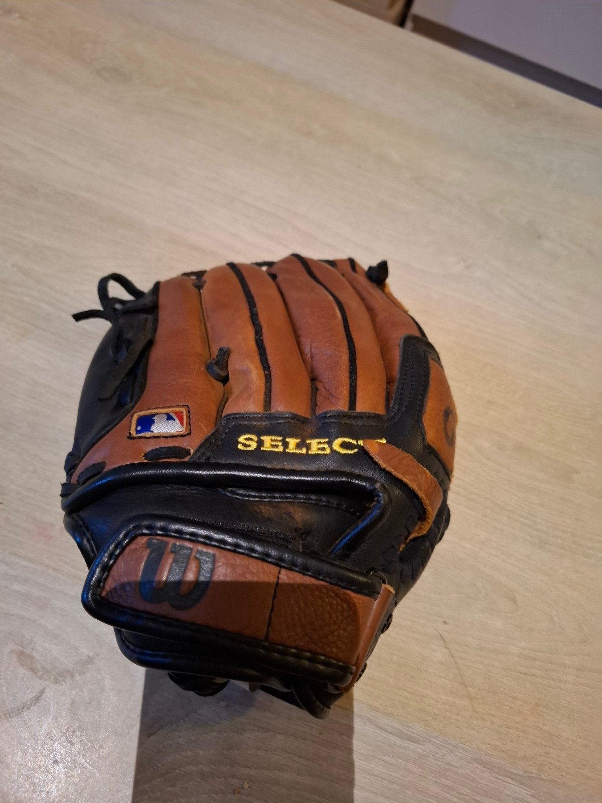 Wilson Select 11 inch Honkbalhandschoen, linkerhand, Sport en Fitness, Ophalen of Verzenden, Wilson, Nvt, Nvt