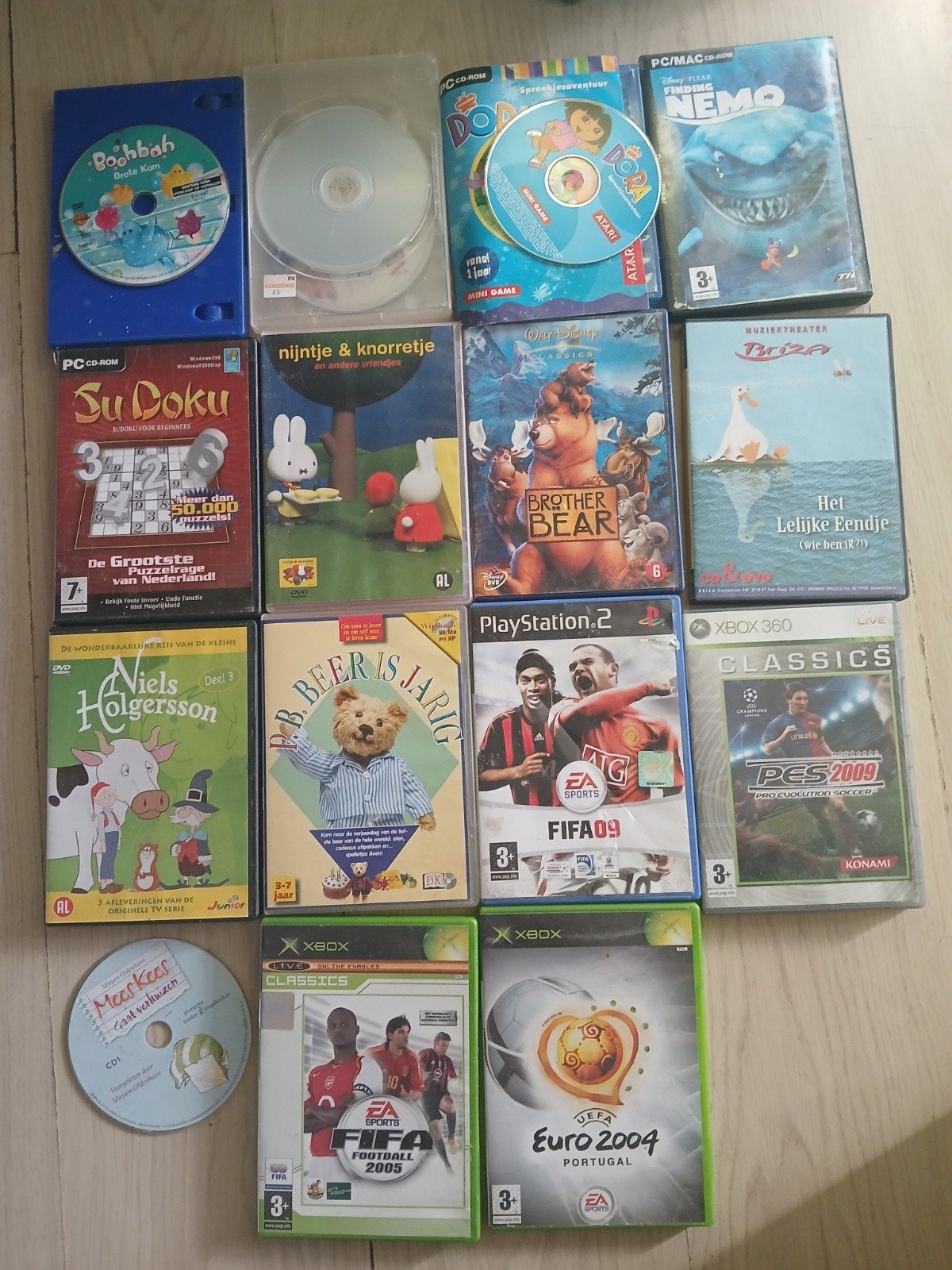 Diverse PC, PlayStation 2, Xbox en Xbox 360 games en DVD's, Gebruikt, Overige genres, Ophalen of Verzenden, Eén computer