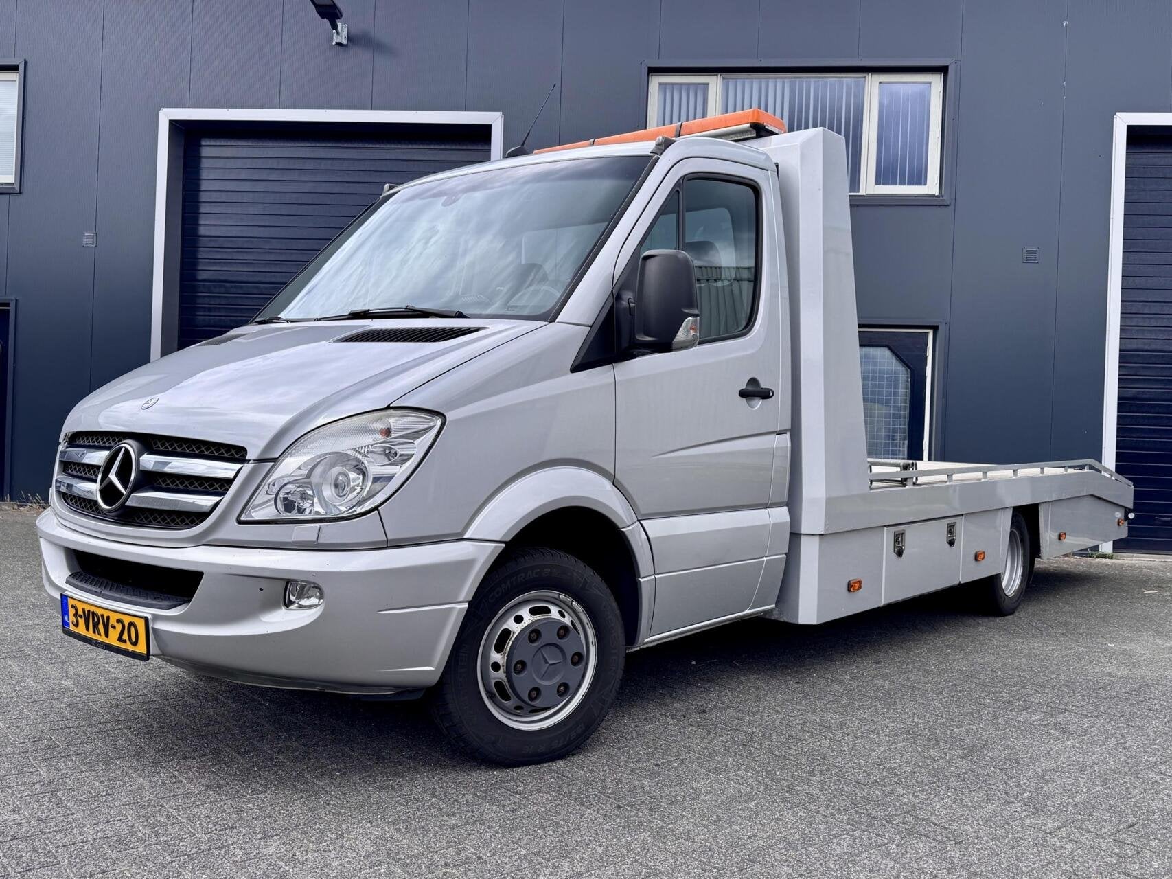 Mercedes Sprinter 519 V6 Automaat oprijwagen NAP V Hooff 519, Auto's, Automaat, Gebruikt, 190 pk, 2525 kg