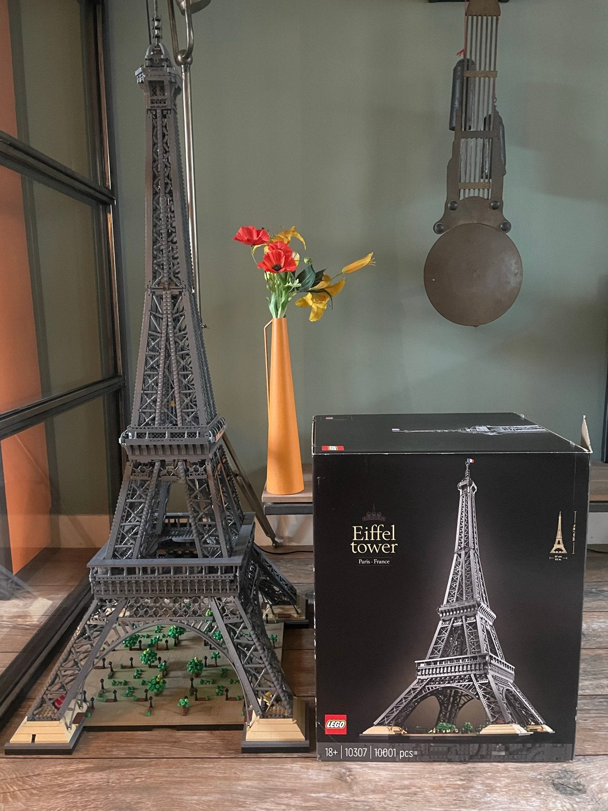 Lego Eiffeltoren 10307 - Zo goed als nieuw, Lego, Ophalen of Verzenden, Zo goed als nieuw, Compleet