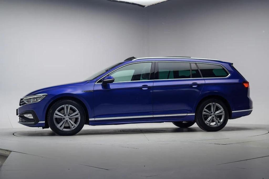 Volkswagen Passat Variant 1.5 TSI R-Line Business + Aut. [ P, Automaat, 1370 kg, 4 cilinders, 150 pk