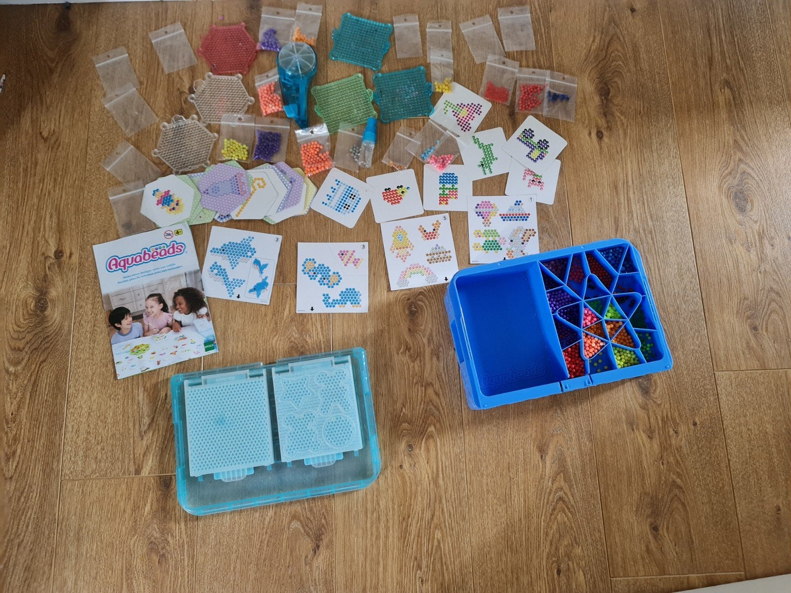 Grote set Aquabeads, Ophalen of Verzenden, Zo goed als nieuw, Knutselen