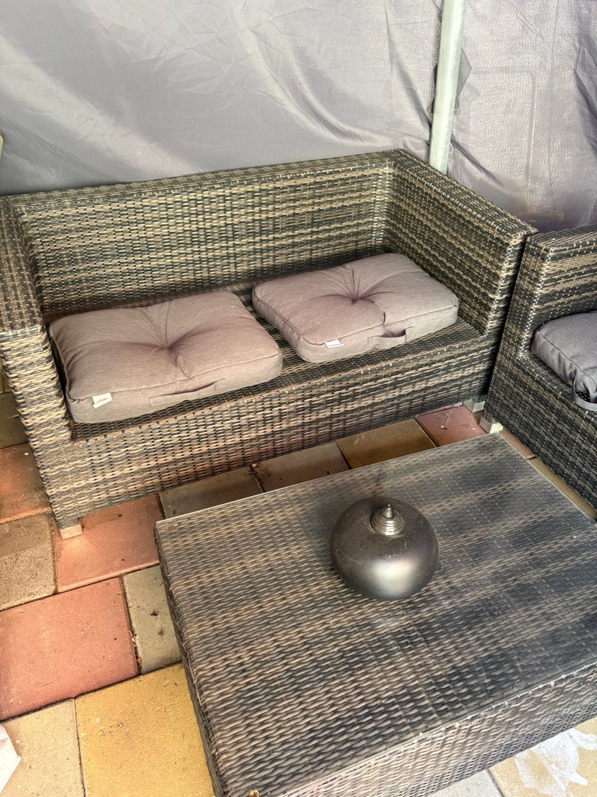 Luxe wicker loungeset compleet met tafel en kussens, Ophalen, Zo goed als nieuw, Wicker