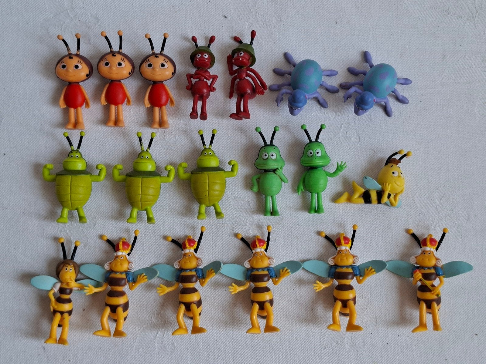 Maja Maya de Bij figuurtjes poppetjes Emte taartversiering, Verzamelen, Ophalen of Verzenden, Zo goed als nieuw