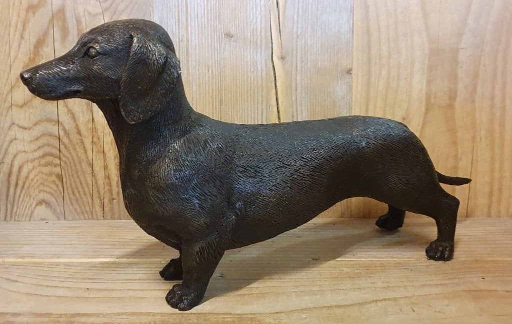 Bronzen beeld / TECKEL / 35 cm lang / tekkel / reu, Nieuw, Info@huisentuindecoratiemarie.nl, Huis en tuin decoratie marie, Dierenbeeld