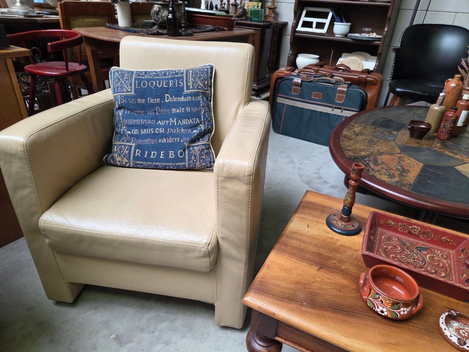 Twee zgan super lekkere creme kleurige leren faureuils, Ophalen, Strak modern, Zo goed als nieuw, 50 tot 75 cm