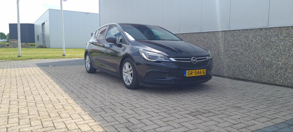 Opel Astra 1.0 Turbo Business+ 2018 Donker Blauw metalic, Auto's, Blauw, 610 kg, 23 km/l, Origineel Nederlands