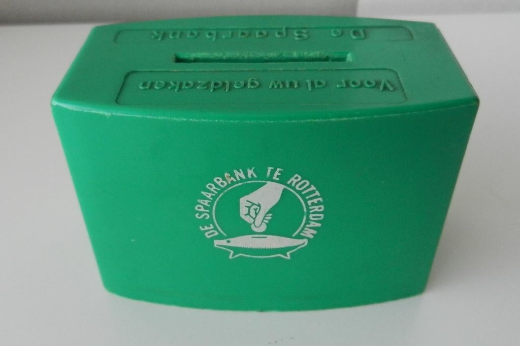 Groene Spaarpot - De spaarpot te Rotterdam, Ophalen of Verzenden, Zo goed als nieuw, Steen, Aardewerk of Keramiek, Overige thema's