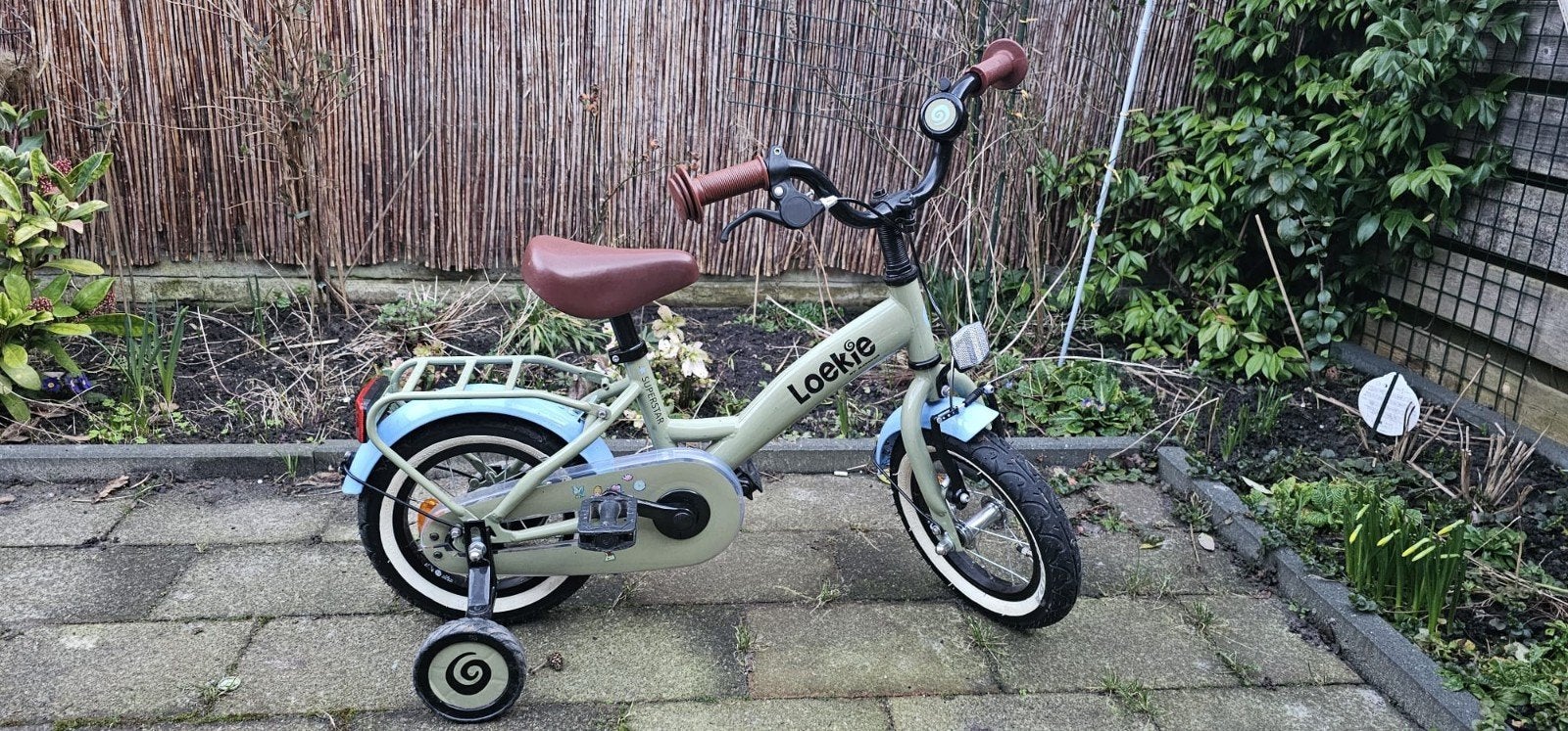 Loekie 12 inch kinderfietsje met zijwieltjes, Ophalen