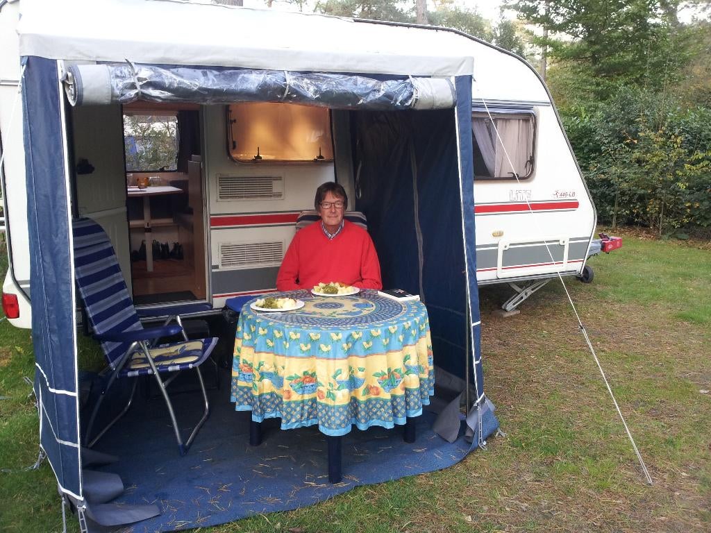 Caravan najaarsvoortent, Ophalen, Gebruikt