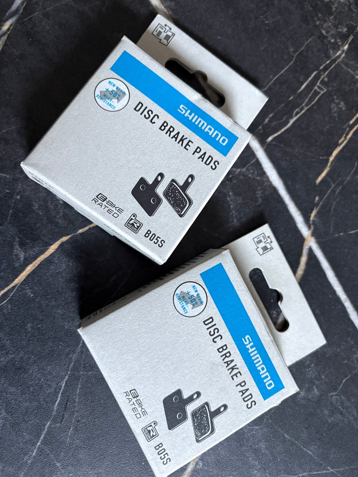 2 sets nieuwe Shimano B05S resin remblokken, Fietsen en Brommers, Fietsonderdelen, Ophalen, Remmen, Mountainbike, Nieuw