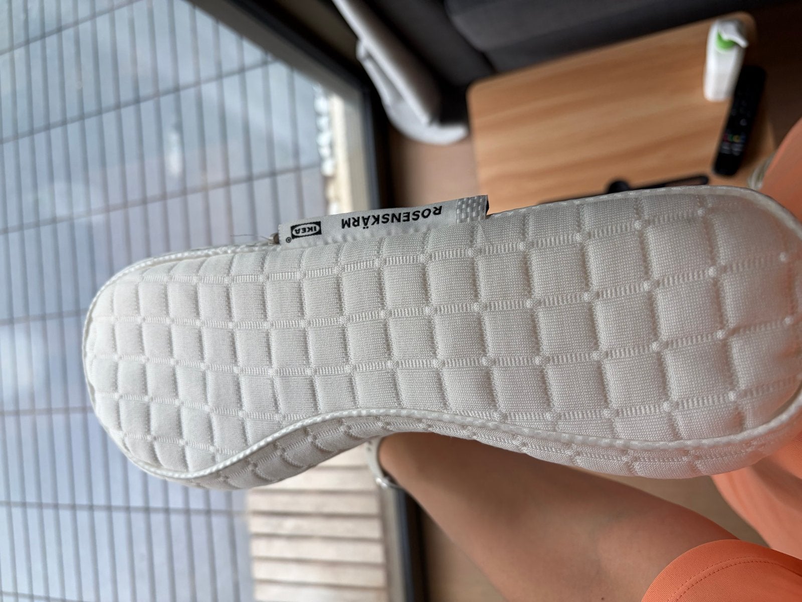 IKEA ROSENSKÄRM ergonomisch kussen, zo goed als nieuw, Schuim, Eenpersoons, Wit, Ophalen of Verzenden