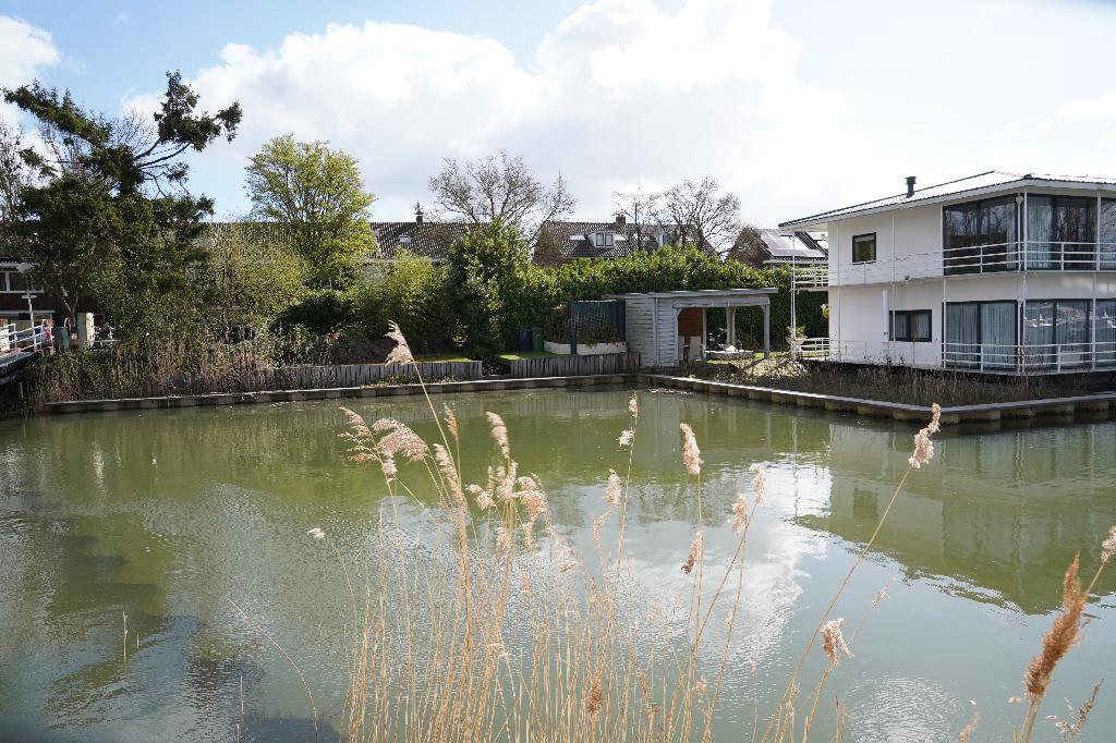 ligplaats voor woonboot watervilla, Huizen en Kamers, Woonboten te koop, Rotterdam, Rotterdam