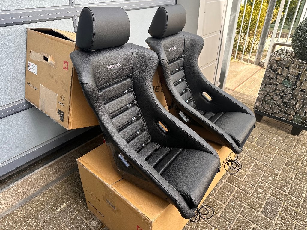 Bride Neo Classic Histoni Leder Carbon kuipstoel, Auto diversen, Ophalen of Verzenden