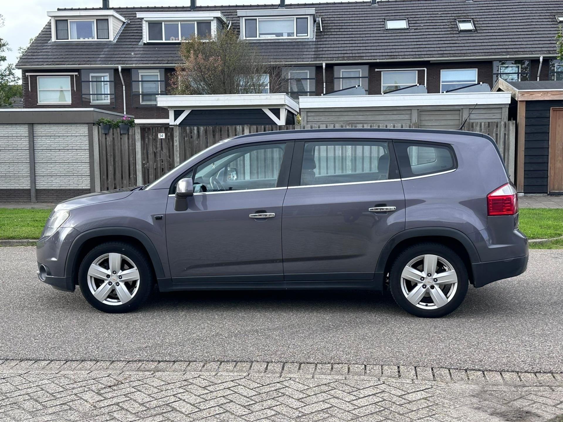 Chevrolet ORLANDO 1.8 LTZ 7 Persoons*Navigatie*Cruise*Airco*, Voorwielaandrijving, Euro 5, Gebruikt, 4 cilinders