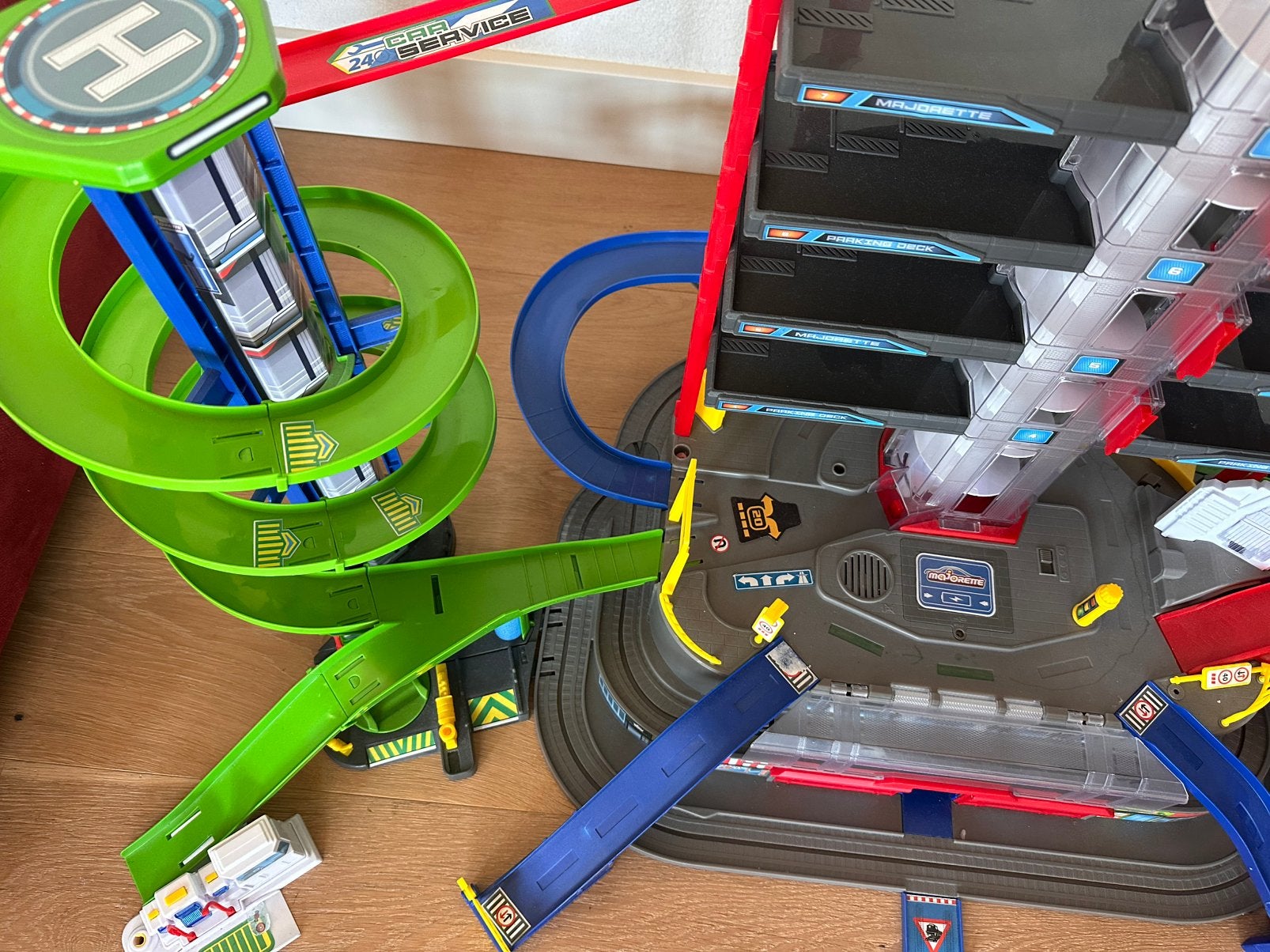 Grote Majorette Creatix garage / racebaan, Gebruikt, Onderdelen, Zelf te bouwen, Elektrisch