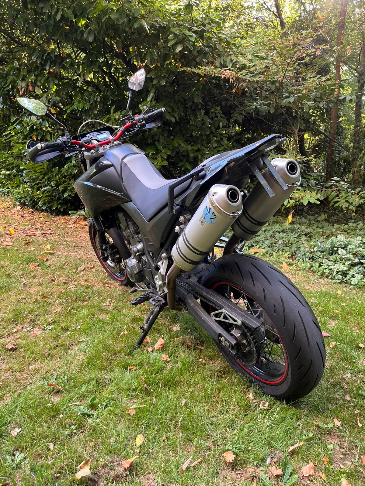 Yamaha 660 XT zwart met rode accenten, Sportuitlaat, Particulier, Handgeschakeld, 1 cilinder