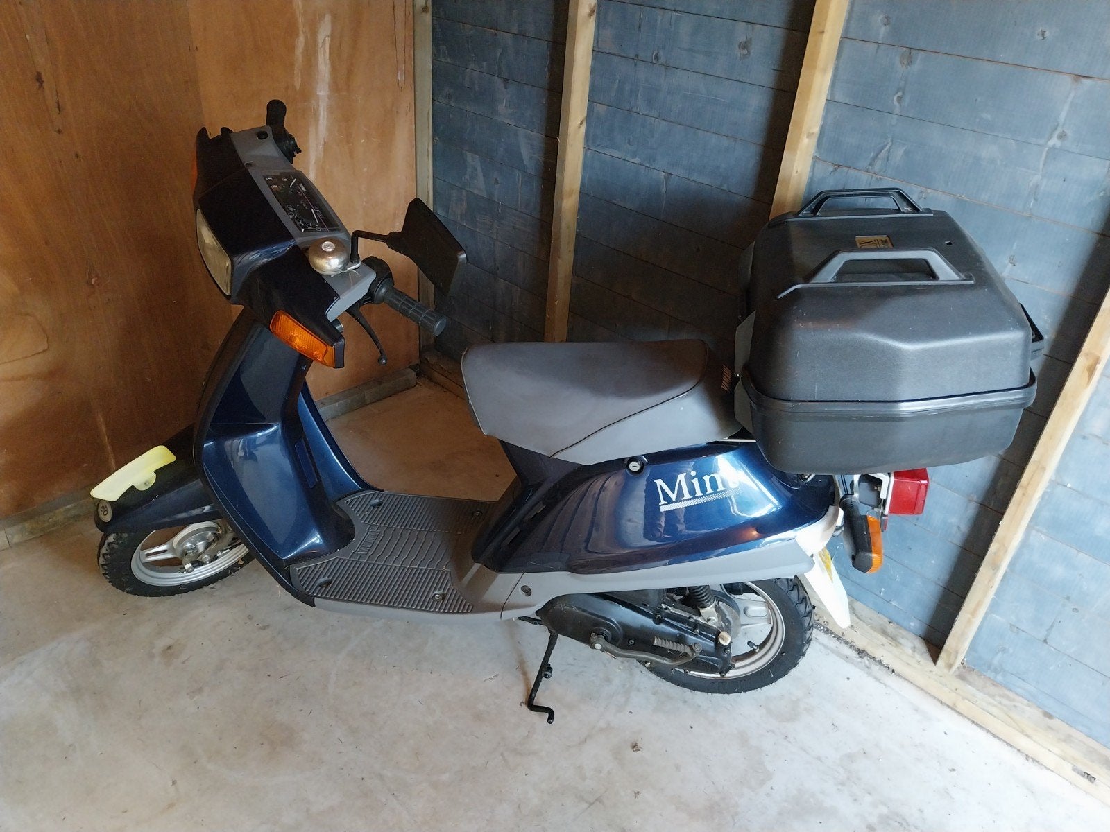 Yamaha Mint SH50 Scooter - Inclusief Topkoffer en Boekjes, Fietsen en Brommers, Ophalen, Tweetakt, Gebruikt, Overige modellen