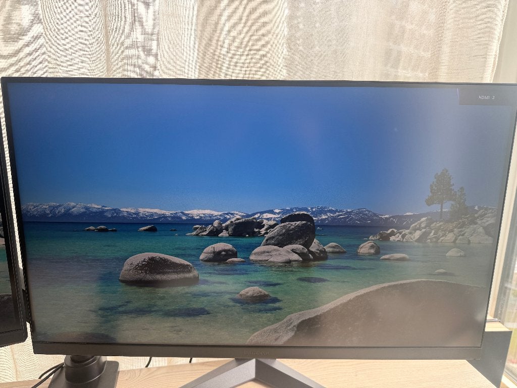 LG UltraGear 32GR93U-B - 32" 4K 144Hz gaming monitor