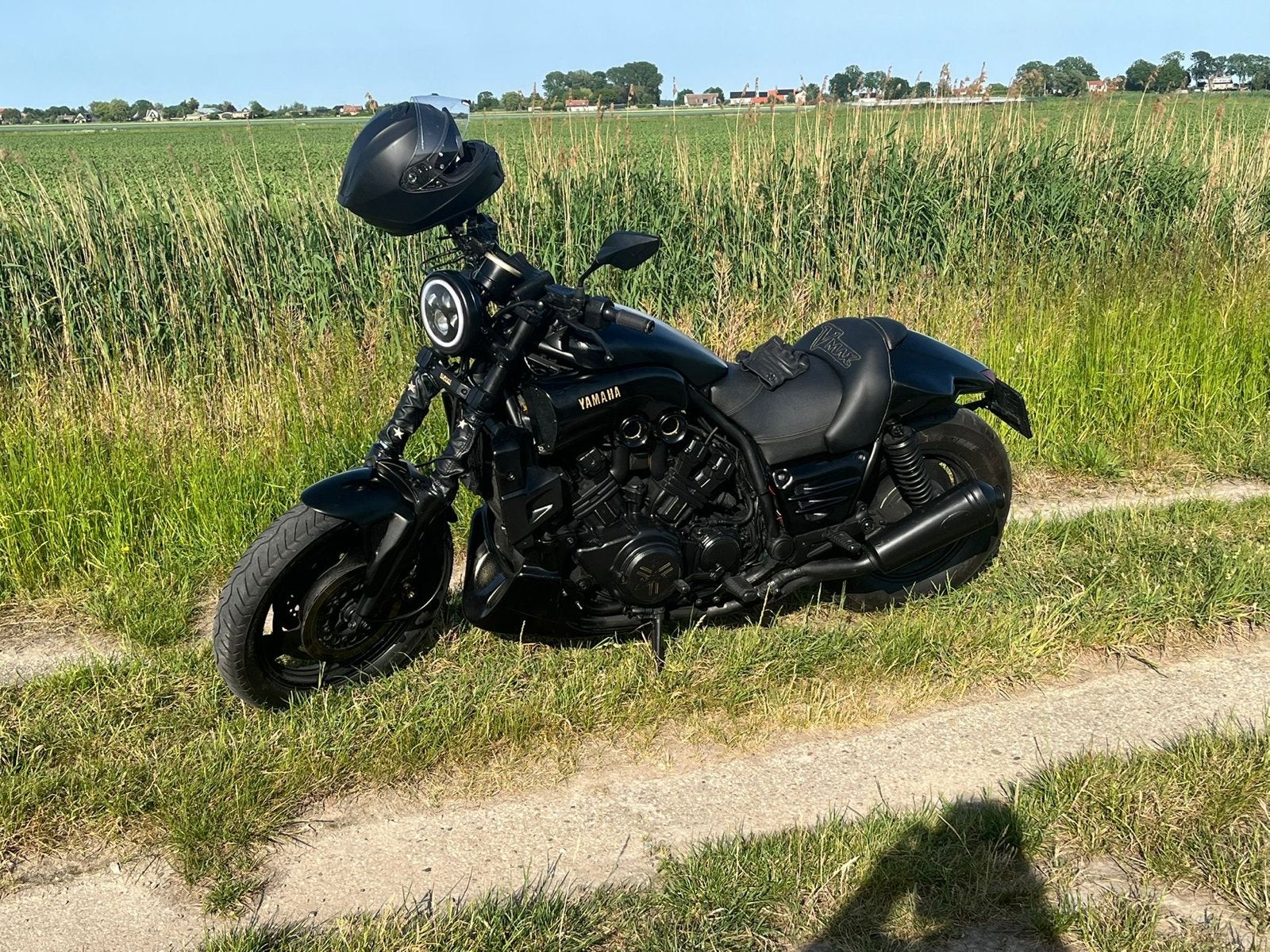 Yamaha Vmax 1200 uit 1988 - Krachtige Klassieker, Cardan-aandrijving, 4 cilinders, Motorrijbewijs A, Gebruikt
