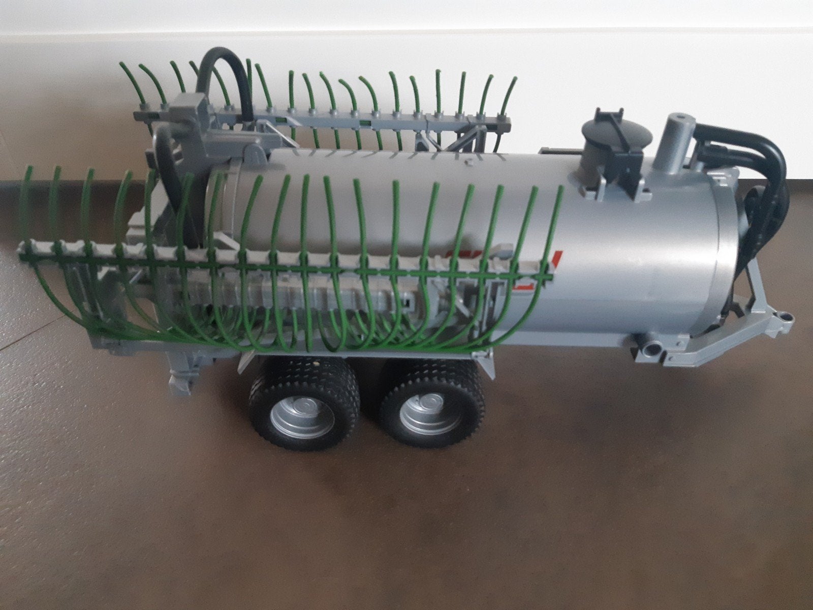 Bruder Fiegl Giertank, Ophalen of Verzenden, Zo goed als nieuw