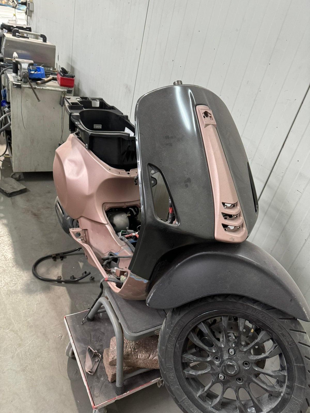 Vespa IGET 2022 onderdelen - 2500km, Fietsen en Brommers, Brommeronderdelen | Scooters, Gebruikt, Vespa, Overige typen, Ophalen of Verzenden