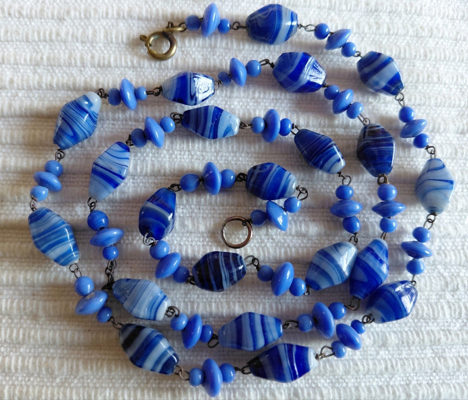 Jaren '40-'50 Tsjechische Glas Ketting., Sieraden, Tassen en Uiterlijk, Antieke sieraden, Ophalen of Verzenden, Overige materialen