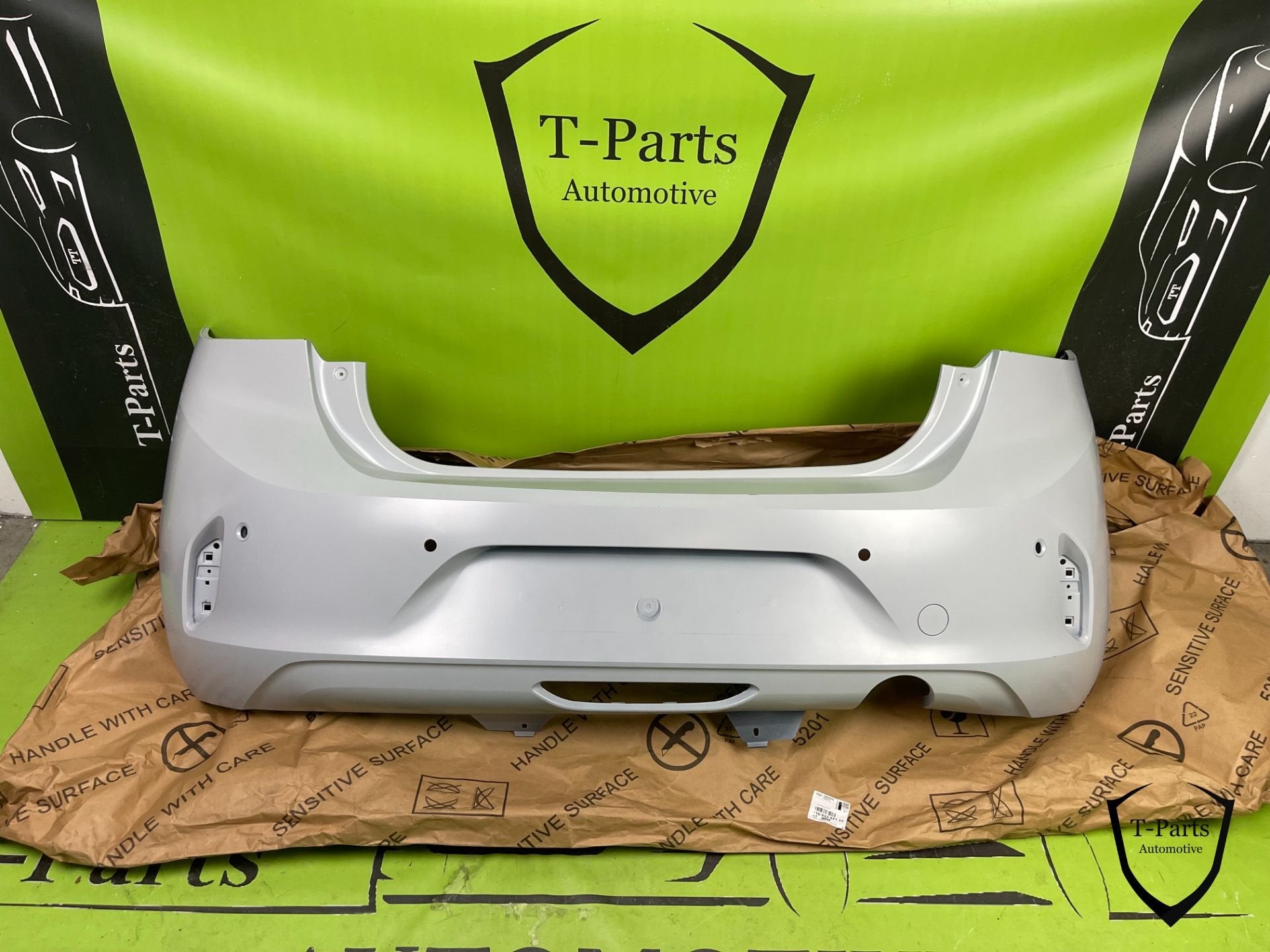 opel corsa F achterbumper nieuw 4x PDC bumper 166335711T, Ophalen of Verzenden, Kontakt@opel-infoservice.de, Bumper, Opel