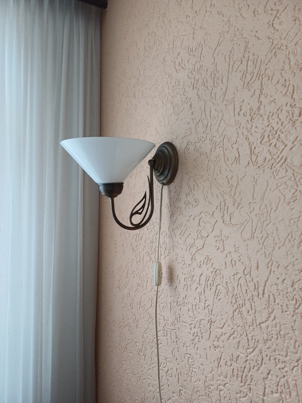 Wandlamp   alleen ophalen, Ophalen