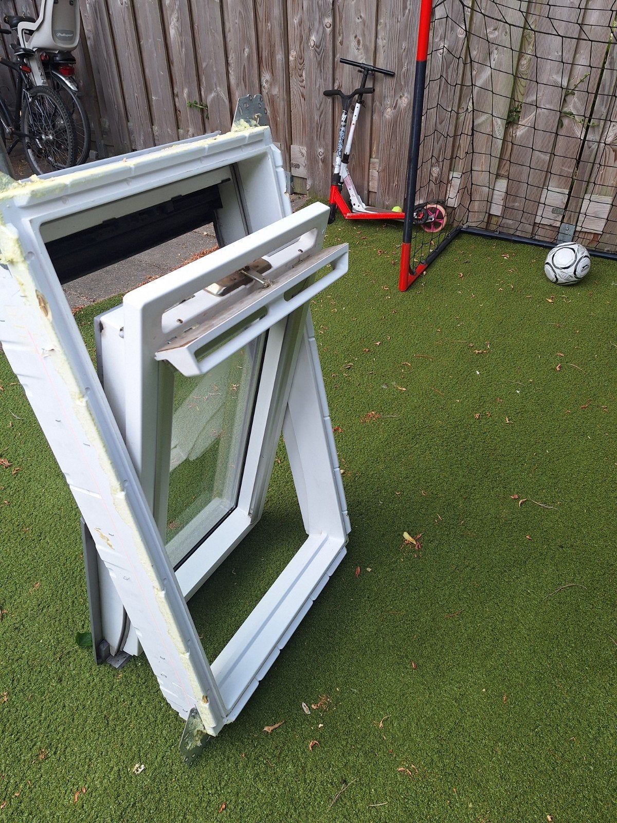 Mooie velux dakraam kunstof compleet 55x98cm, Ophalen, Minder dan 80 cm, Dakraam