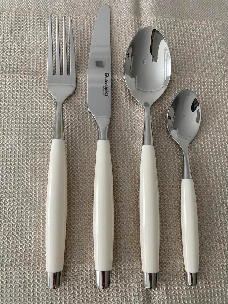 Tupperware Chef Serie Bestekset Crème Zilver, Huis en Inrichting, Keuken | Bestek, Zo goed als nieuw, Bestekset, Rvs of Chroom