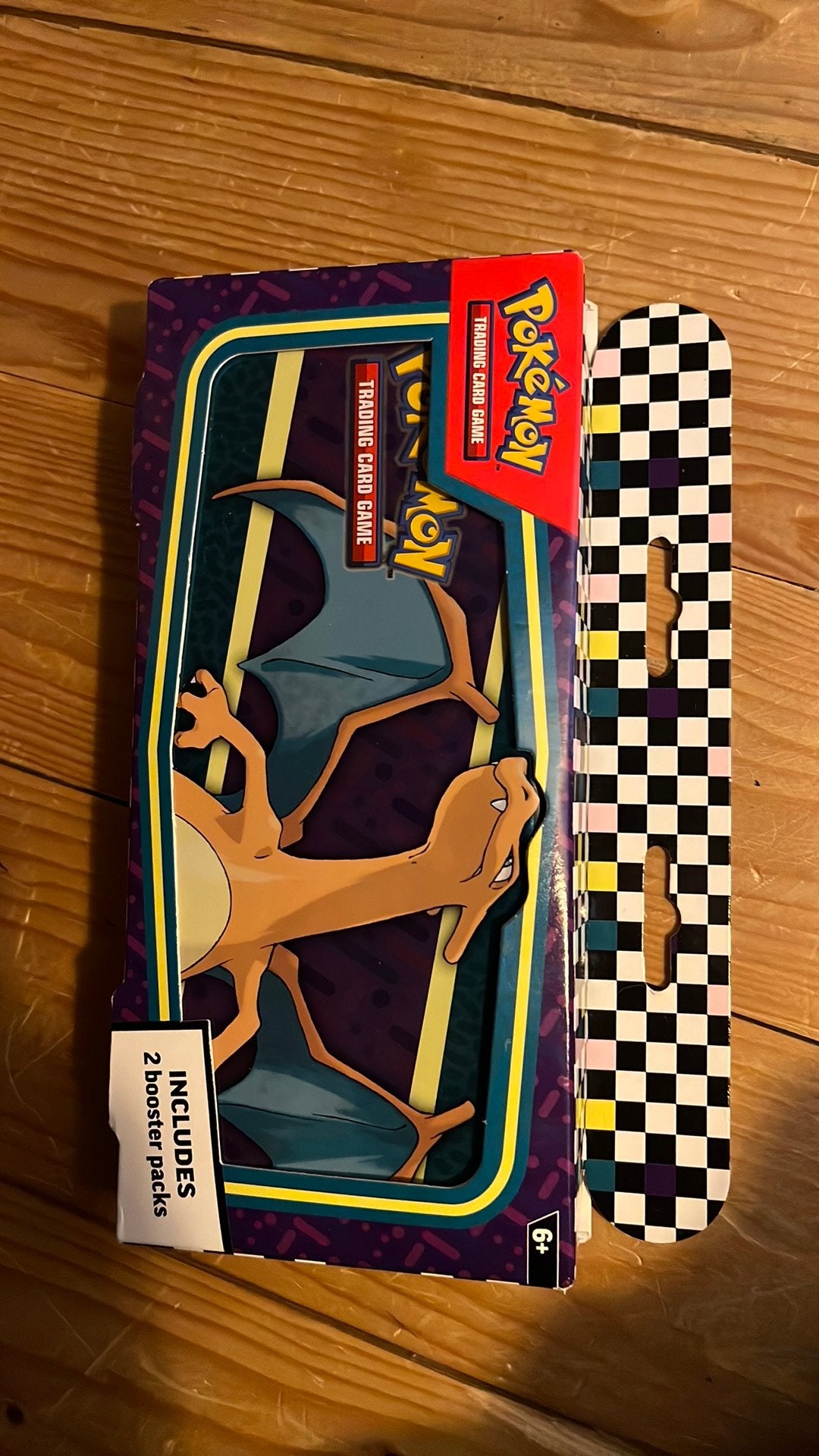 Pencil case pokemon, Eén persoon