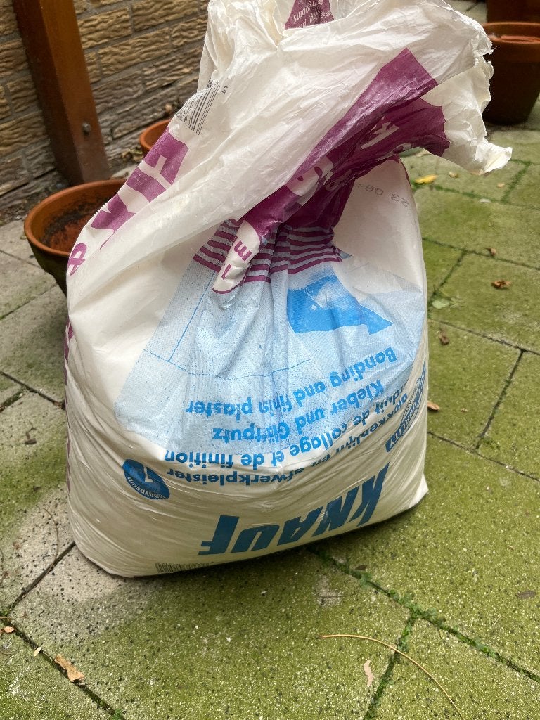 Knauf fix en finish 2/3 gevuld, Ophalen, Wit